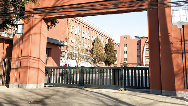 建星智能工業(yè)門怎么保養(yǎng)比較好？